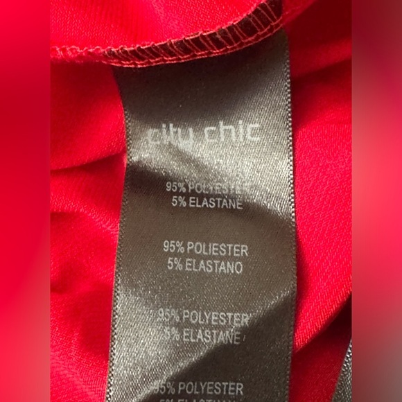 CITY CHIC NWOT Red Wrap Dress Size 16 - Picture 7 of 7